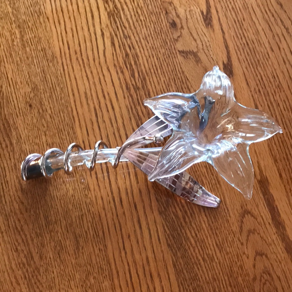Silver and Crystal table decor